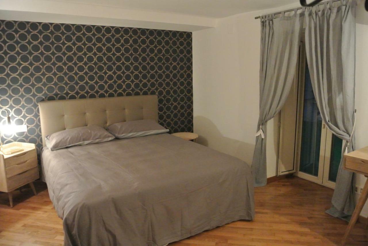 Scio' B&B เนเปิลส์ ภายนอก รูปภาพ